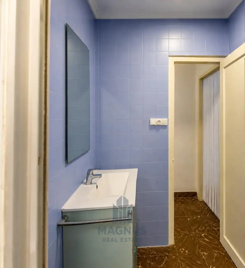 Baño de Planta baja en venta en Xirivella