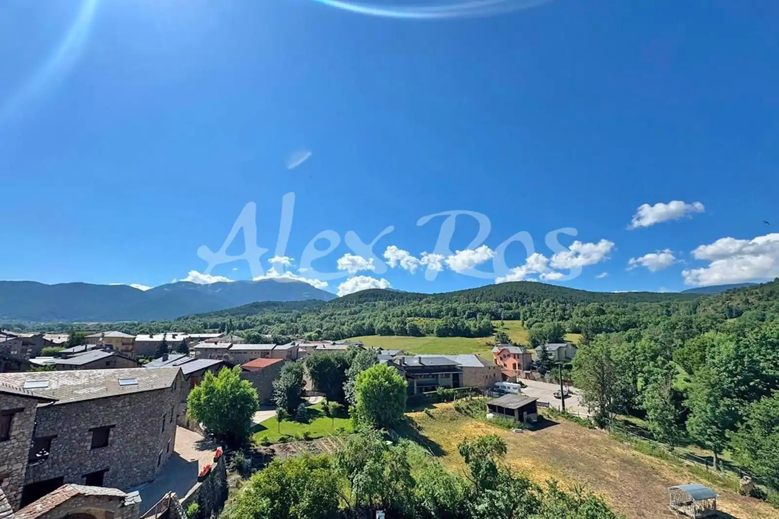 Vista exterior de Ático en venta en Prats i Sansor con Calefacción y Trastero