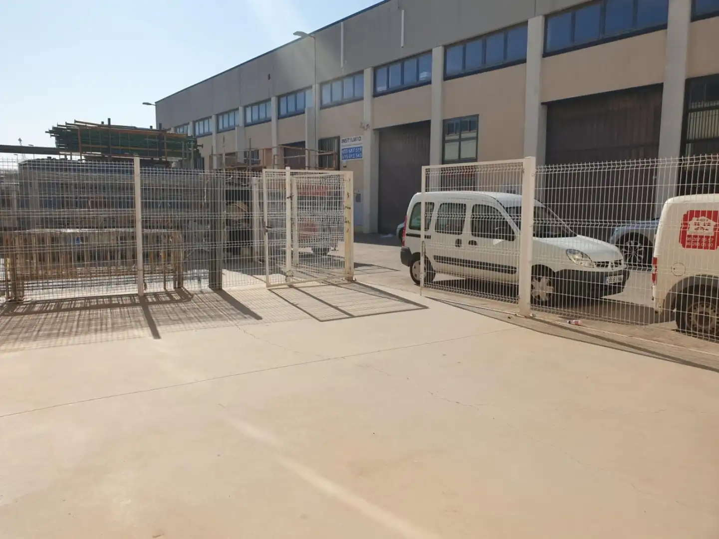 Aparcament de Nau industrial de lloguer en Sagunto / Sagunt