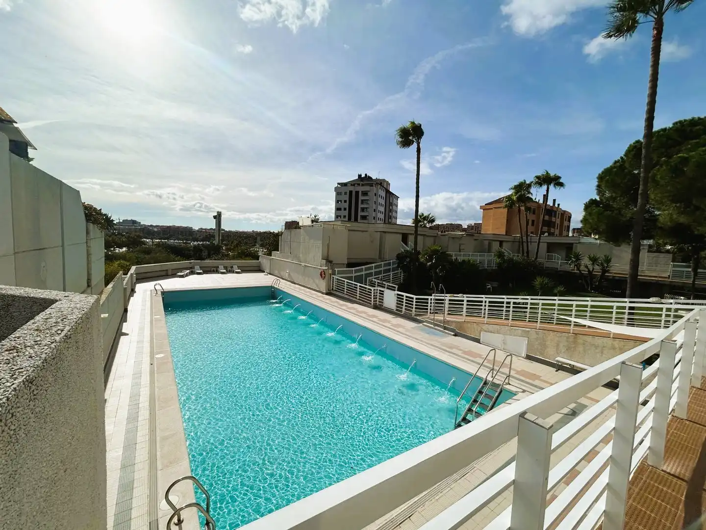 Schwimmbecken von Maisonette zum Verkauf in Valencia mit Klimaanlage, Heizung und Privatgarten
