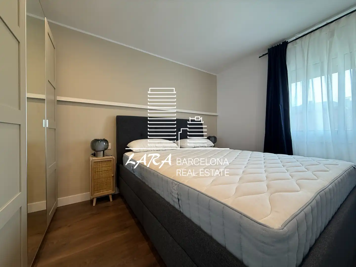 Bedroom of Flat for sale in Montmar