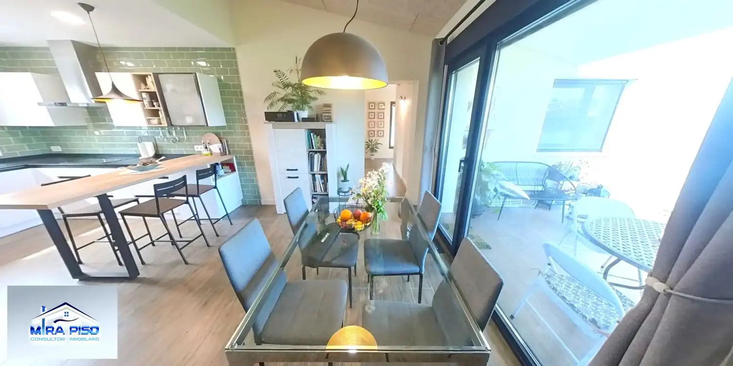 Comedor de Casa o chalet en venta en Las Rozas de Valdearroyo  con Calefacción, Terraza y Trastero