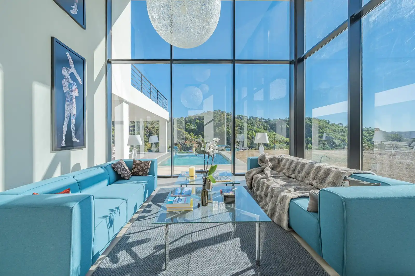 Living room of Houses for sale in Málaga  with Air Conditioner, Terrace and Swimming Pool