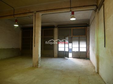 Locale commerciale in vendita a Valls