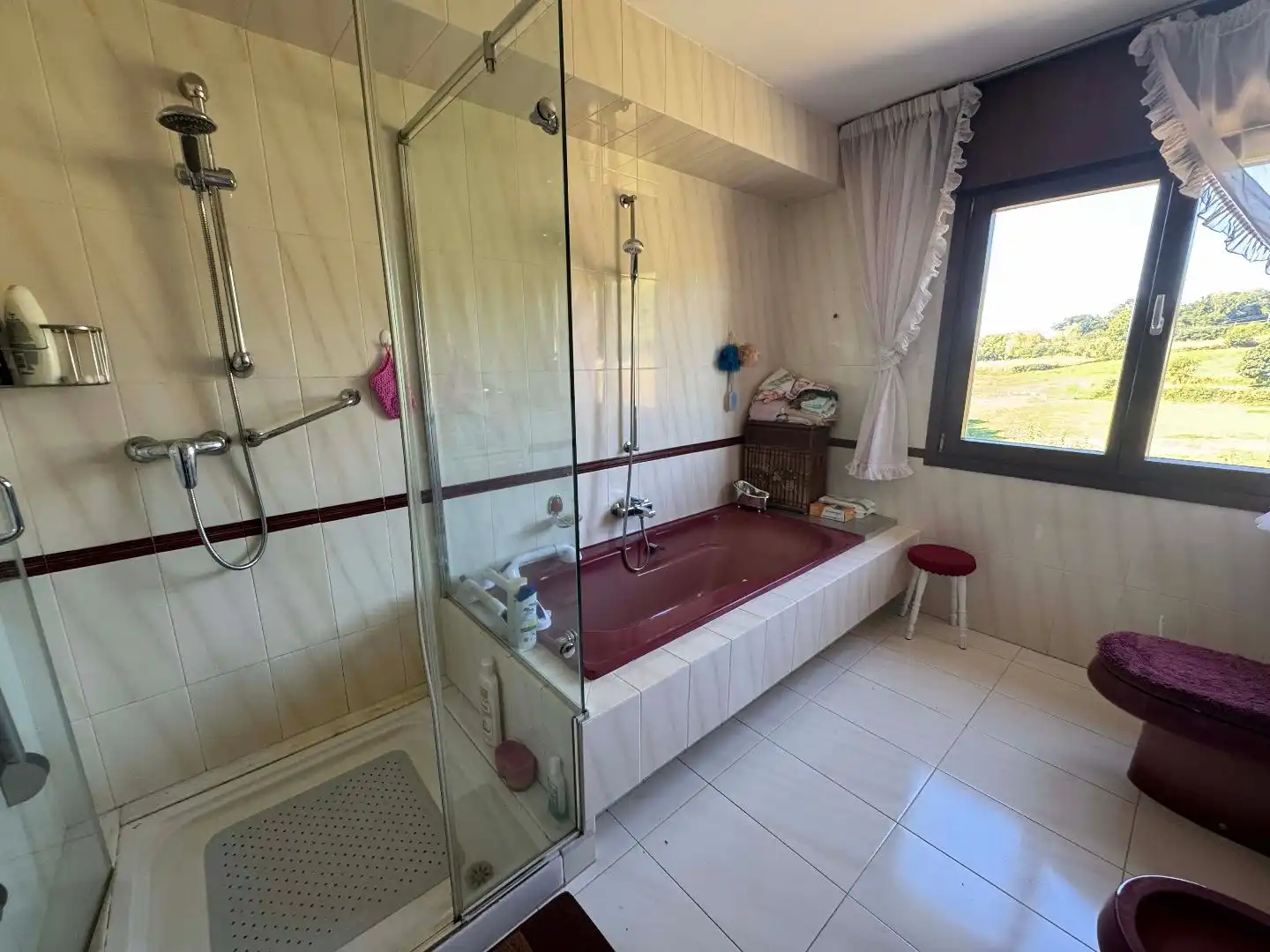 Bathroom of Houses for sale in Silleda, Pontevedra