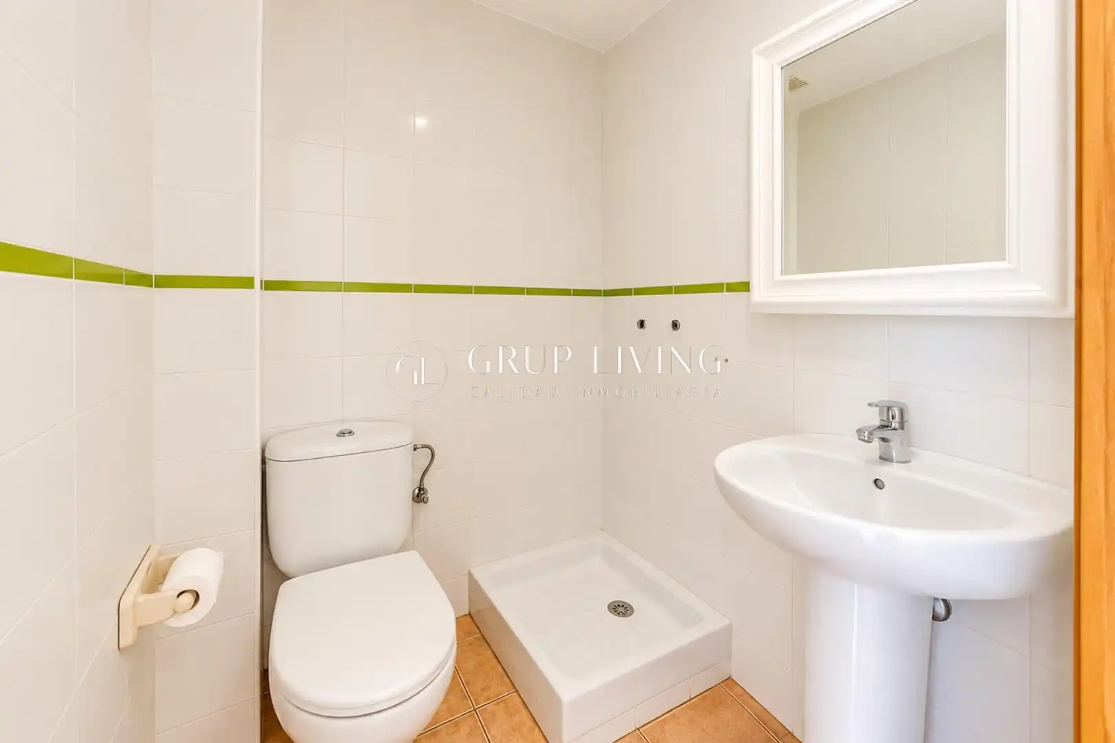 Casa con jardín en venta en Carrer MESTRE MESIES, imagen 9