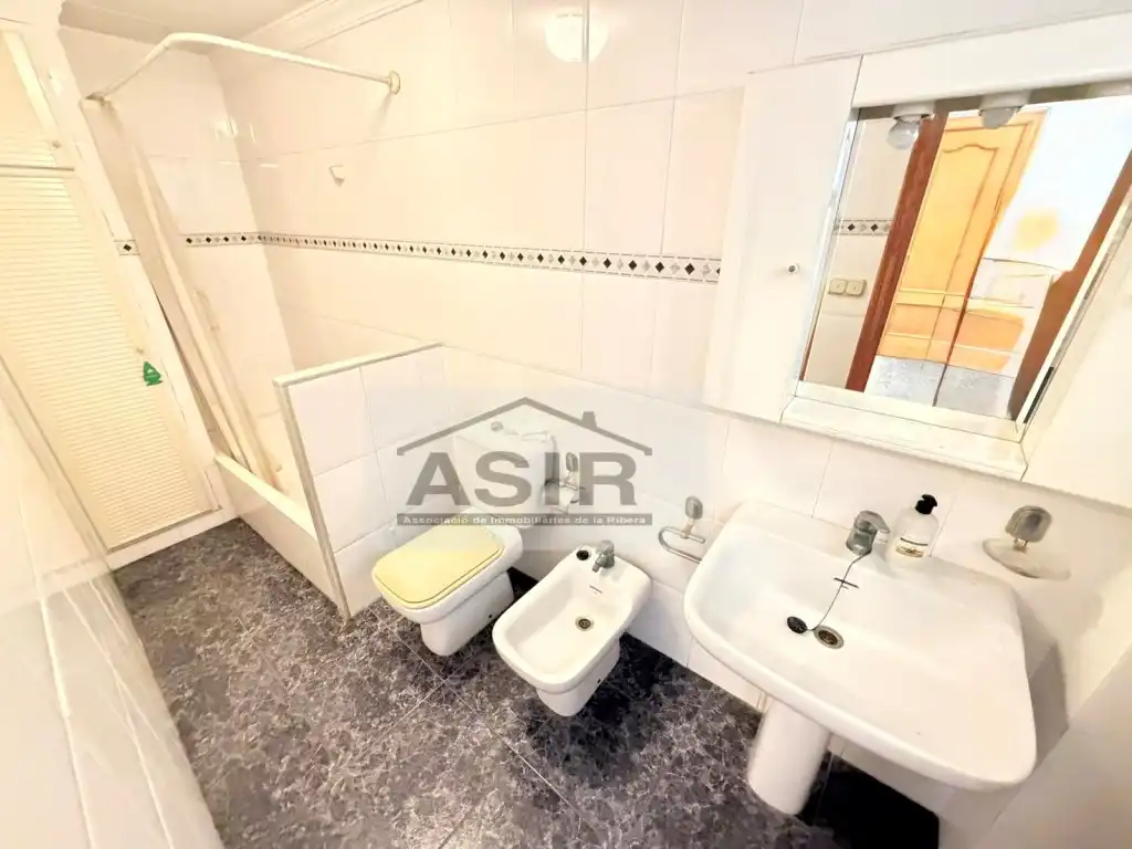 Bany de Casa o xalet en venda en Alzira