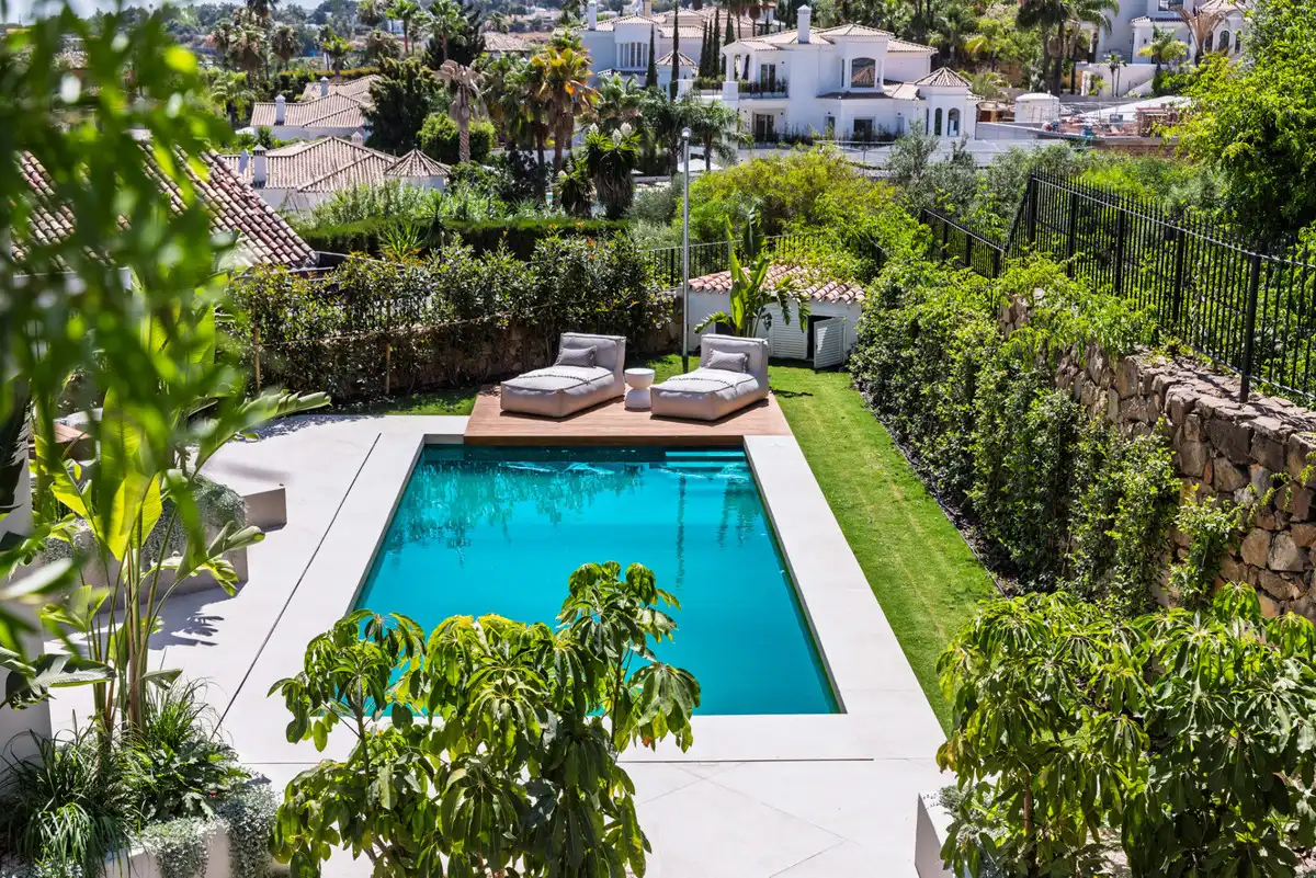 Casa con piscina in vendita a Nueva Andalucía
