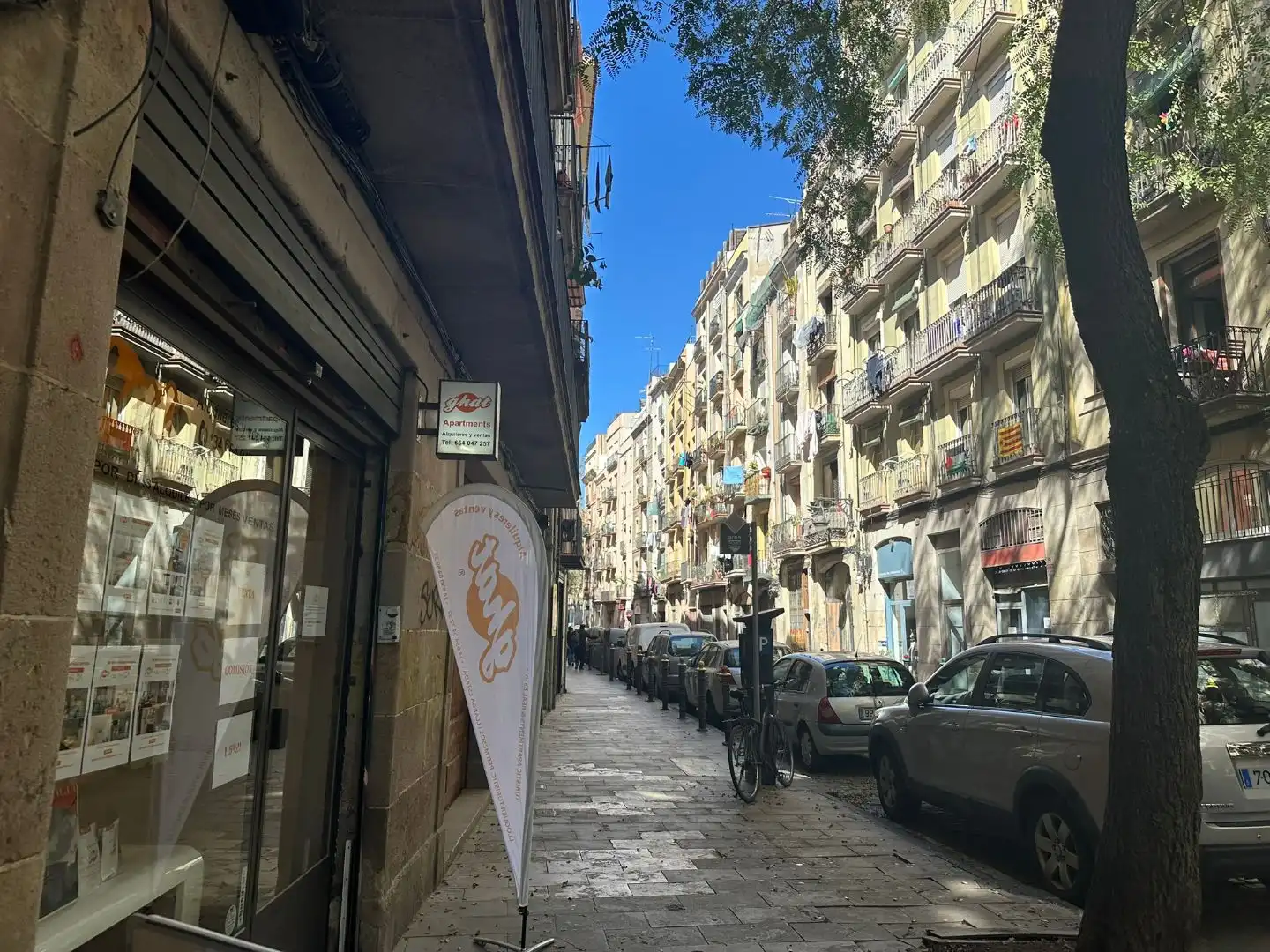 Vista exterior de Local en venta en Barcelona con Aire acondicionado, Calefacción y Internet
