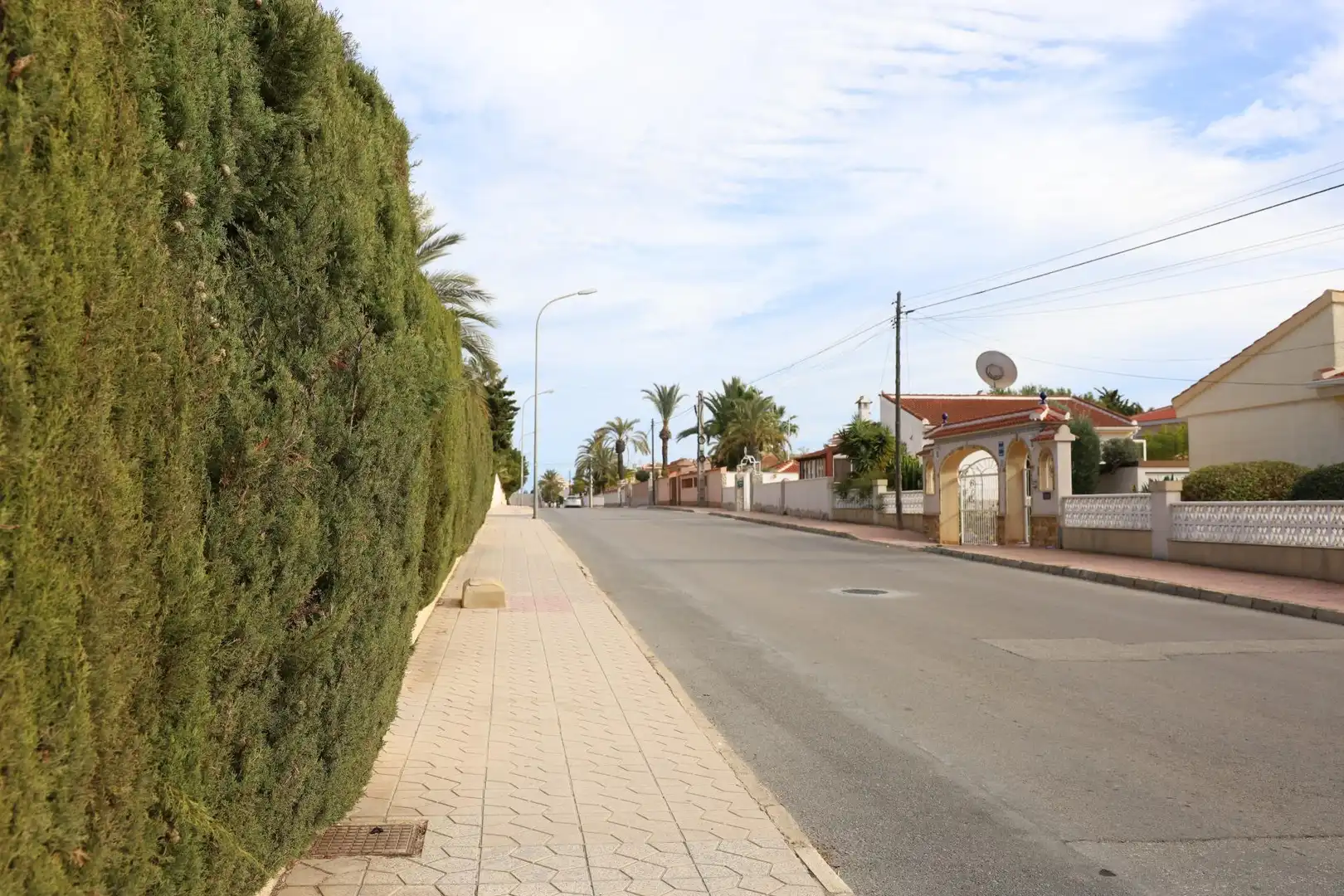 Vista exterior de Casa o xalet en venda en Rojales amb Piscina
