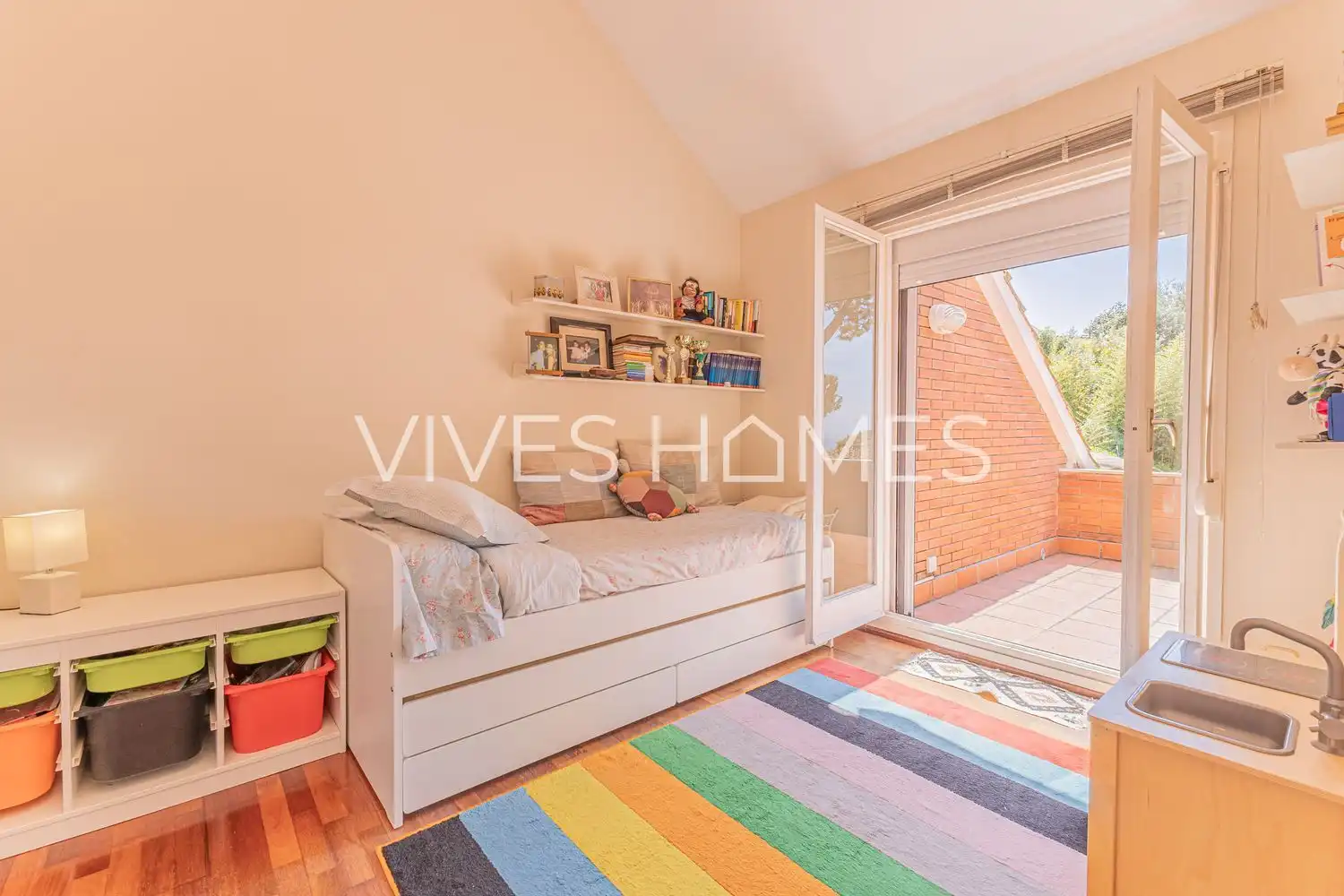 Bedroom of Houses for sale in Sant Vicenç de Montalt  with Air Conditioner, Heating and Private garden