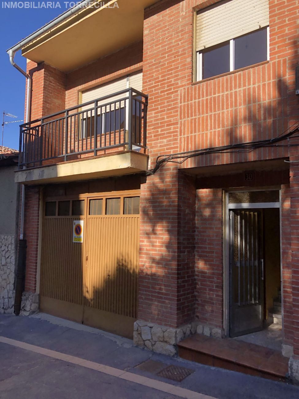 Vista exterior de Casa o chalet en venta en Simancas con Calefacción, Terraza y Amueblado