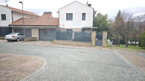 Foto 2 de Casa adosada en venta en Calle Plazaola, 14, Iza / Itza, Navarra