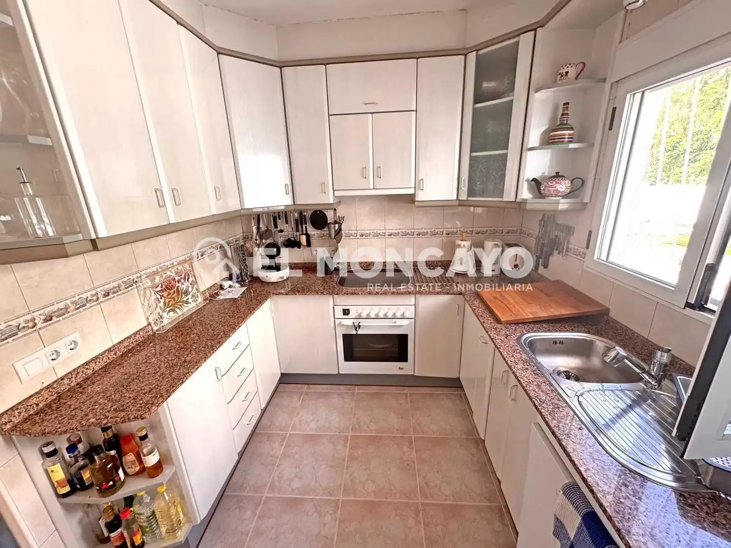 Cuina de Casa o xalet en venda en Rojales amb Aire condicionat, Calefacció i Jardí privat