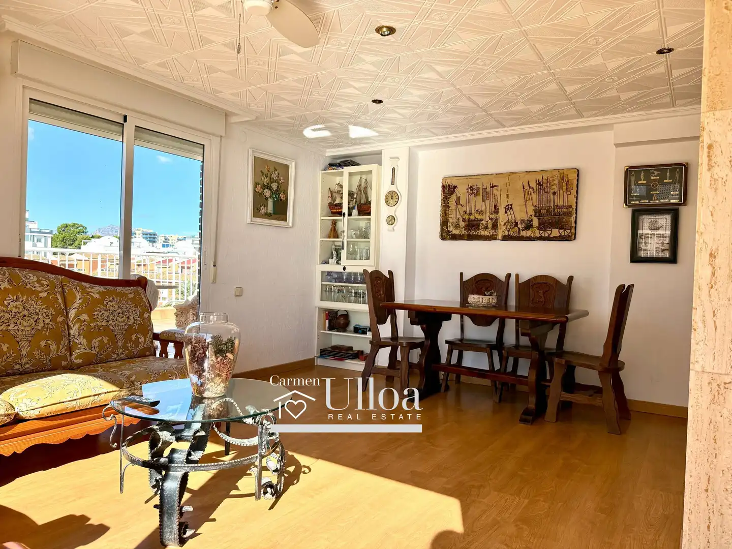 Comedor de Piso en venta en El Campello con Aire acondicionado, Terraza y Amueblado