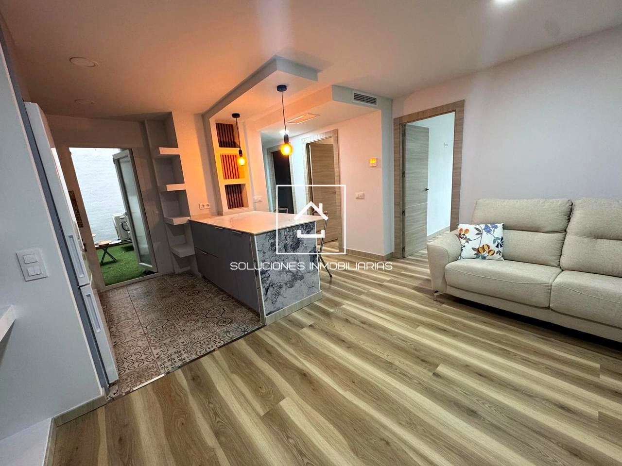 Vista exterior de Planta baja en venta en Rivas-Vaciamadrid con Aire acondicionado, Terraza y Amueblado