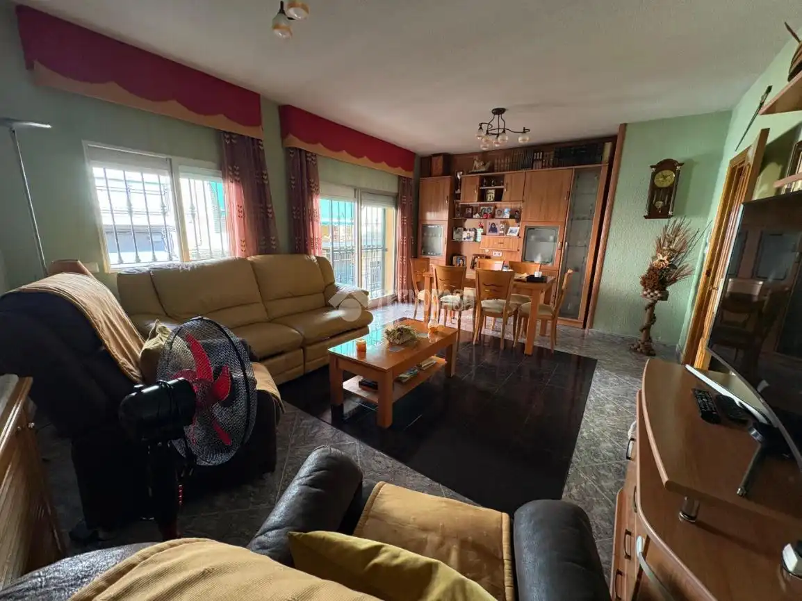 Sala d'estar de Pis en venda en Getafe amb Aire condicionat, Calefacció i Terrassa