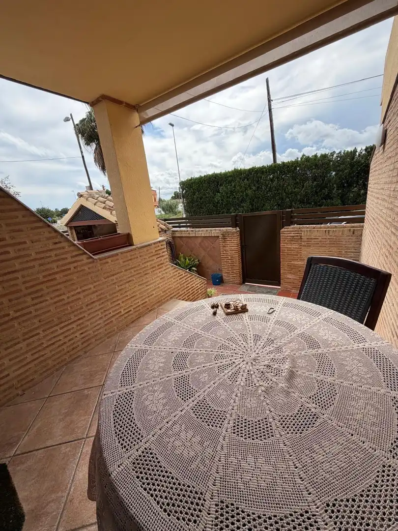 Terrassa de Casa o xalet de lloguer en Sagunto / Sagunt amb Aire condicionat, Jardí privat i Terrassa