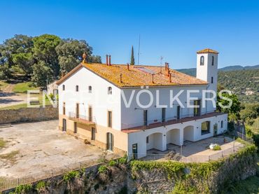 Villa con balcone in vendita a Sant Quirze Safaja