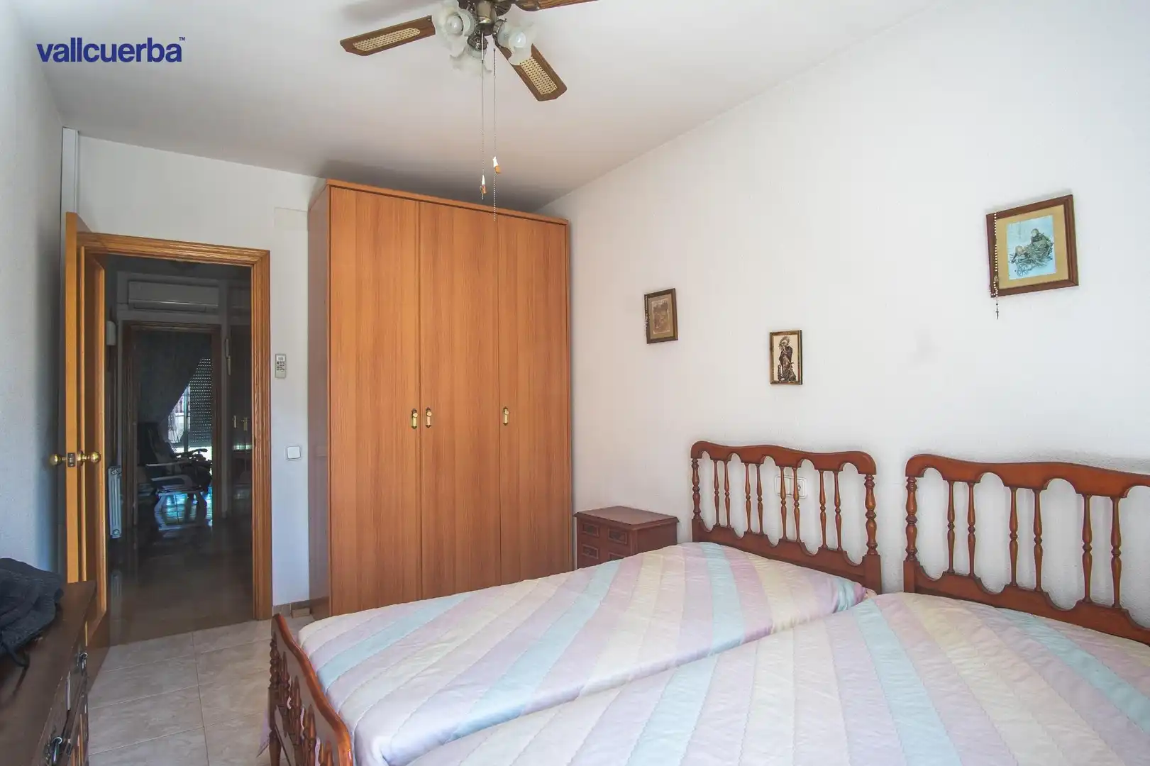 Casa adosada en venta en Passeig MISERICORDIA, Centre