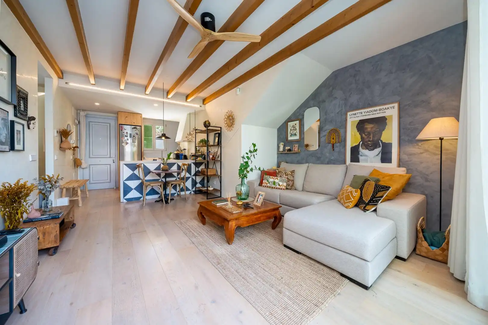 Wohnzimmer von Erdgeschoss zum Verkauf in  Palma de Mallorca mit Klimaanlage, Terrasse und Schwimmbad