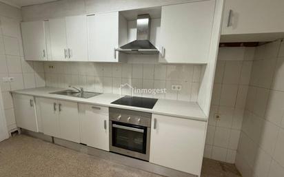 Kitchen of Flat for sale in Salt