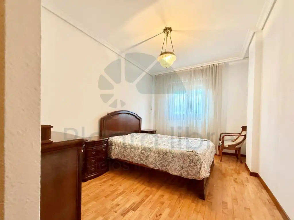 Bedroom of Flat for sale in  Logroño  with Air Conditioner and Balcony
