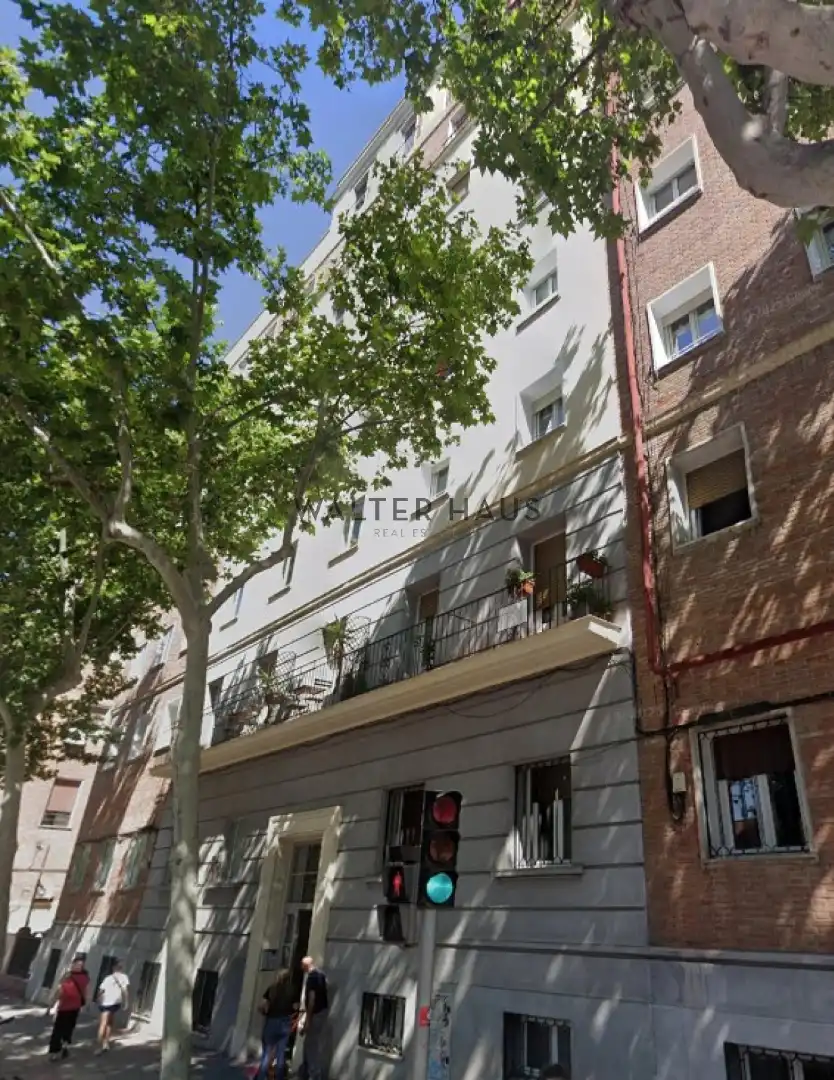 Exterior view of Flat for rent in Madrid  with Air Conditioner, Heating and Storage room
