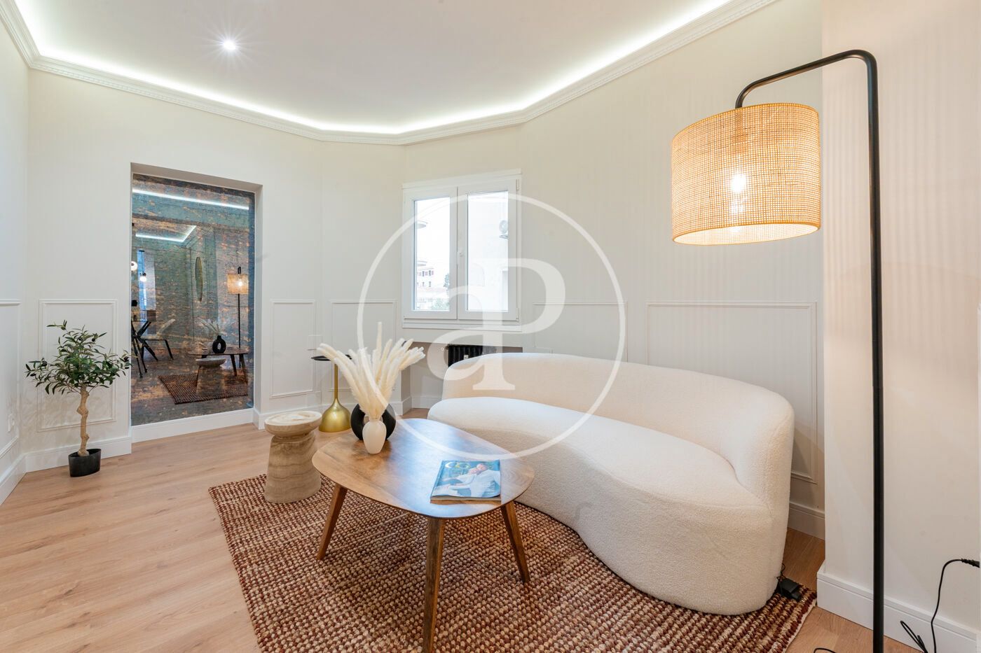 Sala d'estar de Pis de lloguer en  Madrid Capital amb Aire condicionat, Calefacció i Moblat