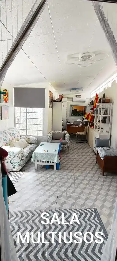 Sala d'estar de Pis en venda en Villarrobledo amb Aire condicionat i Balcó