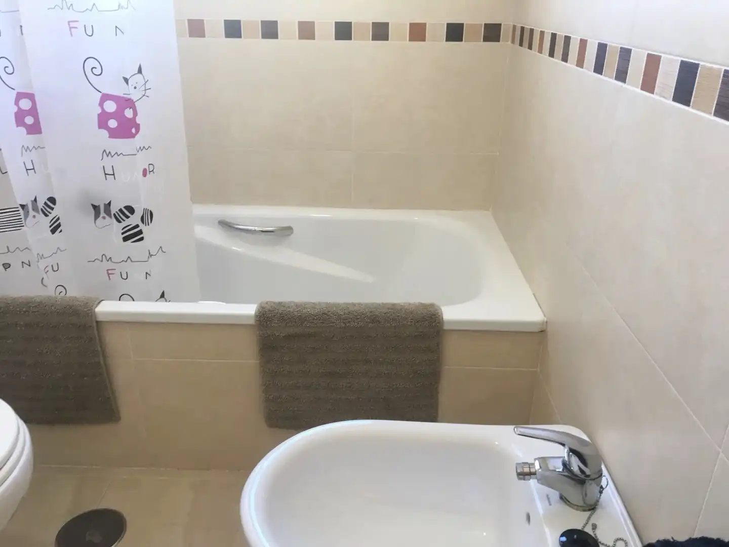 Piso de alquiler en Calle Juventudes Musicales, 18, El Pino - Bajo de Guía