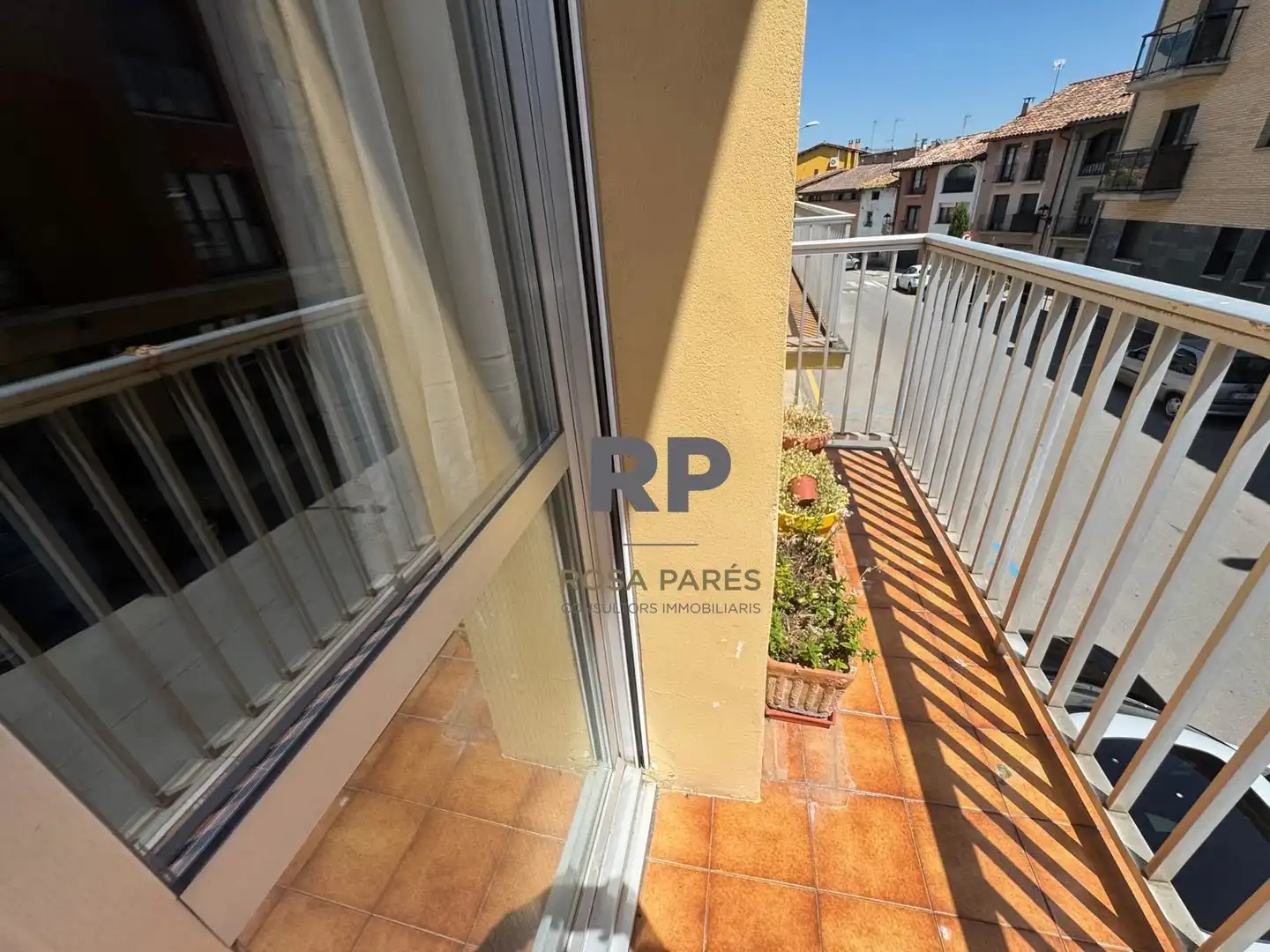 Balcony of Flat for sale in Manlleu  with Heating