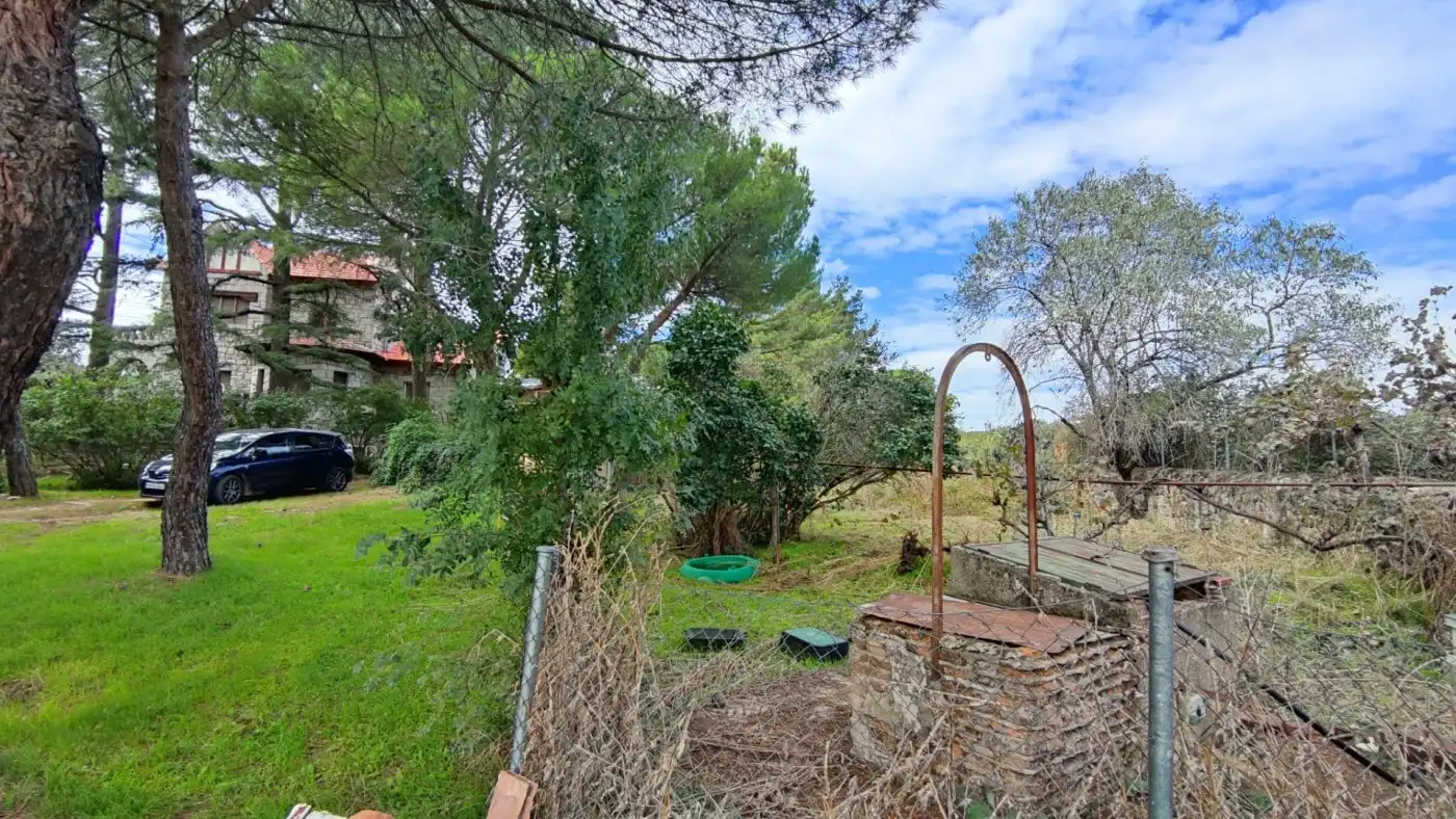 Jardín de Finca rústica en venta en Galapagar con Piscina