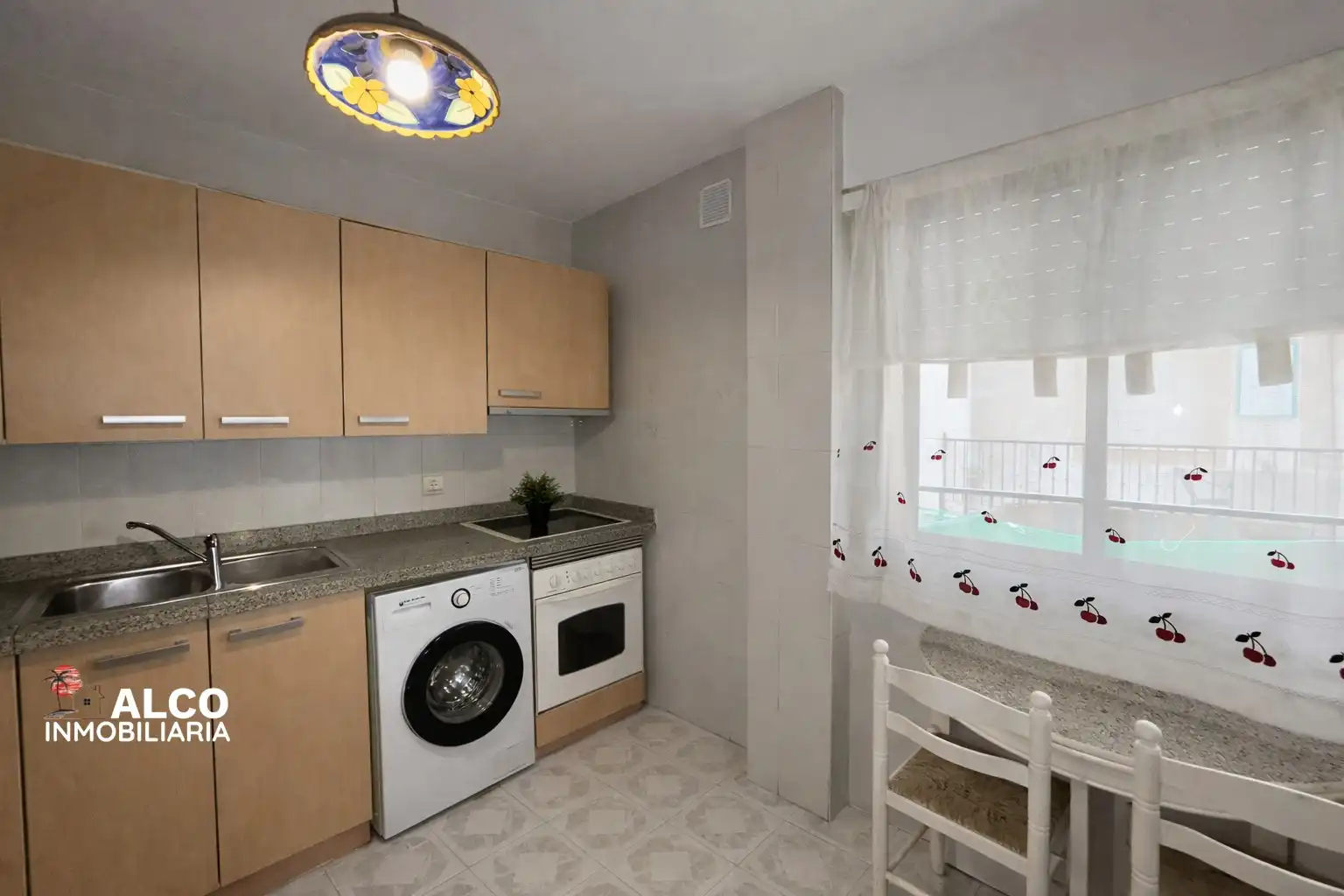 Küche von Wohnung zum Verkauf in Vélez-Málaga mit Terrasse und Möbliert