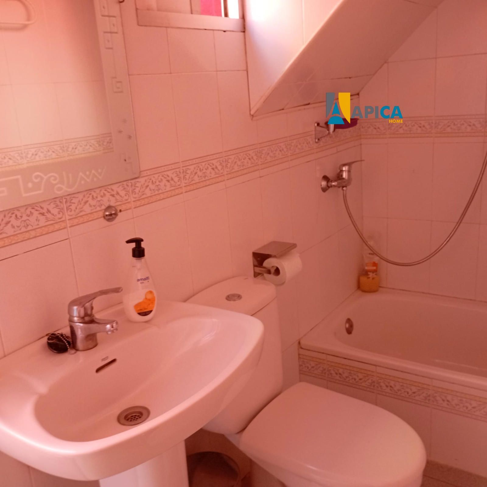 Bathroom of House or chalet for sale in La Línea de la Concepción  with Storage room