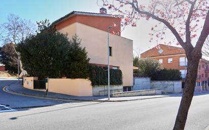 Vista exterior de Casa adosada en venda en Sant Antoni de Vilamajor amb Aire condicionat, Terrassa i Balcó
