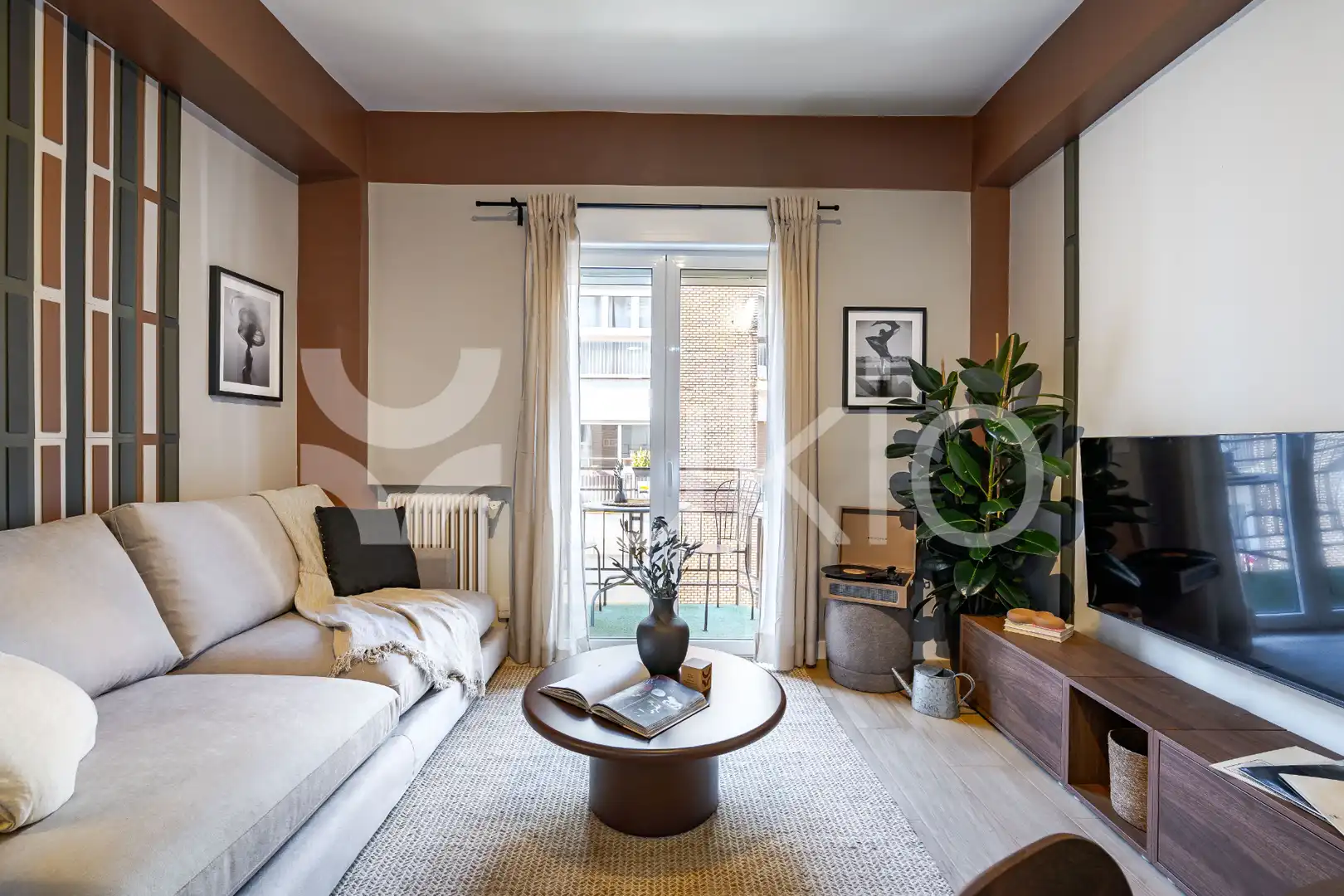 Living room of Apartments for rent in Madrid  with Air Conditioner, Heating and Furnished