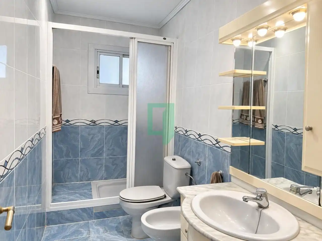 Flat for sale in calle de Juli Garreta, imagen 6