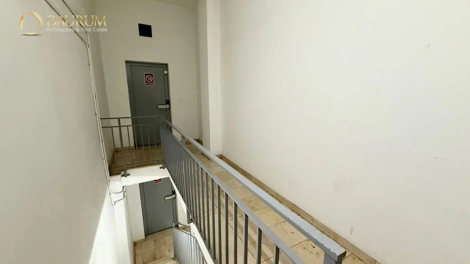 Garage zum Verkauf in Elche / Elx