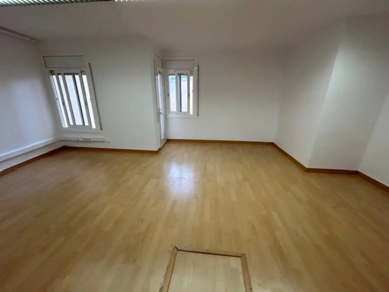 Gewerbefläche zum Verkauf in Calle Galileu, imagen 4