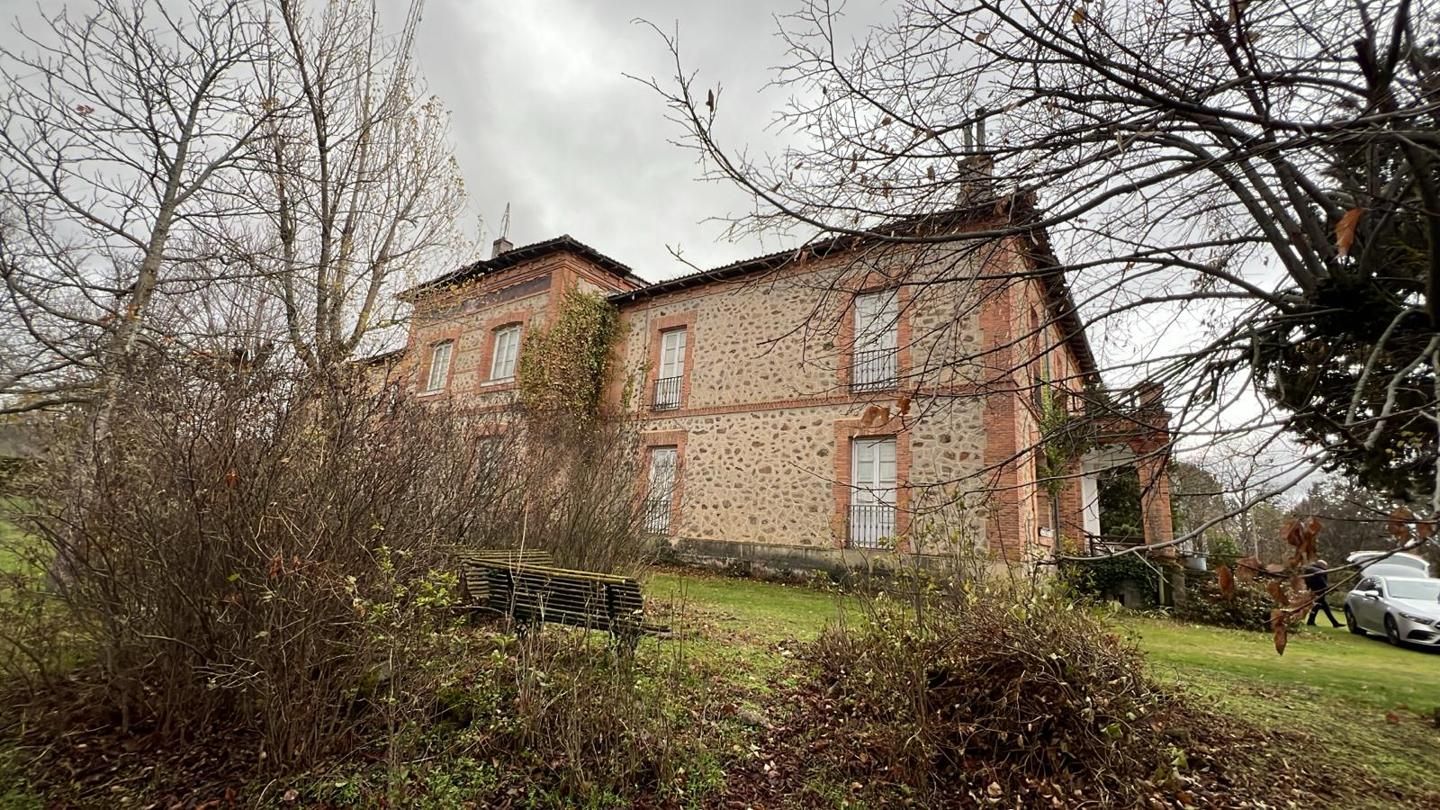 Exterior view of House or chalet for sale in Navas de Riofrío