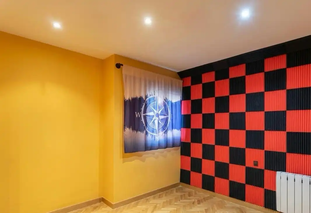 Maisonette zum Verkauf in Madrid mit Klimaanlage, Heizung und Terrasse