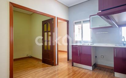 Kitchen of Flat for sale in  Madrid Capital  with Air Conditioner and Heating
