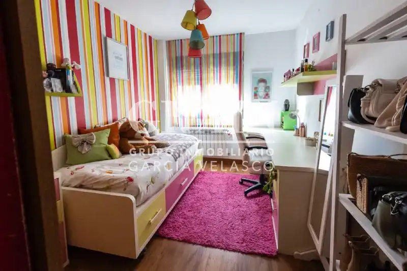 Habitación de Piso en venta en Albacete con Calefacción, Terraza y Trastero