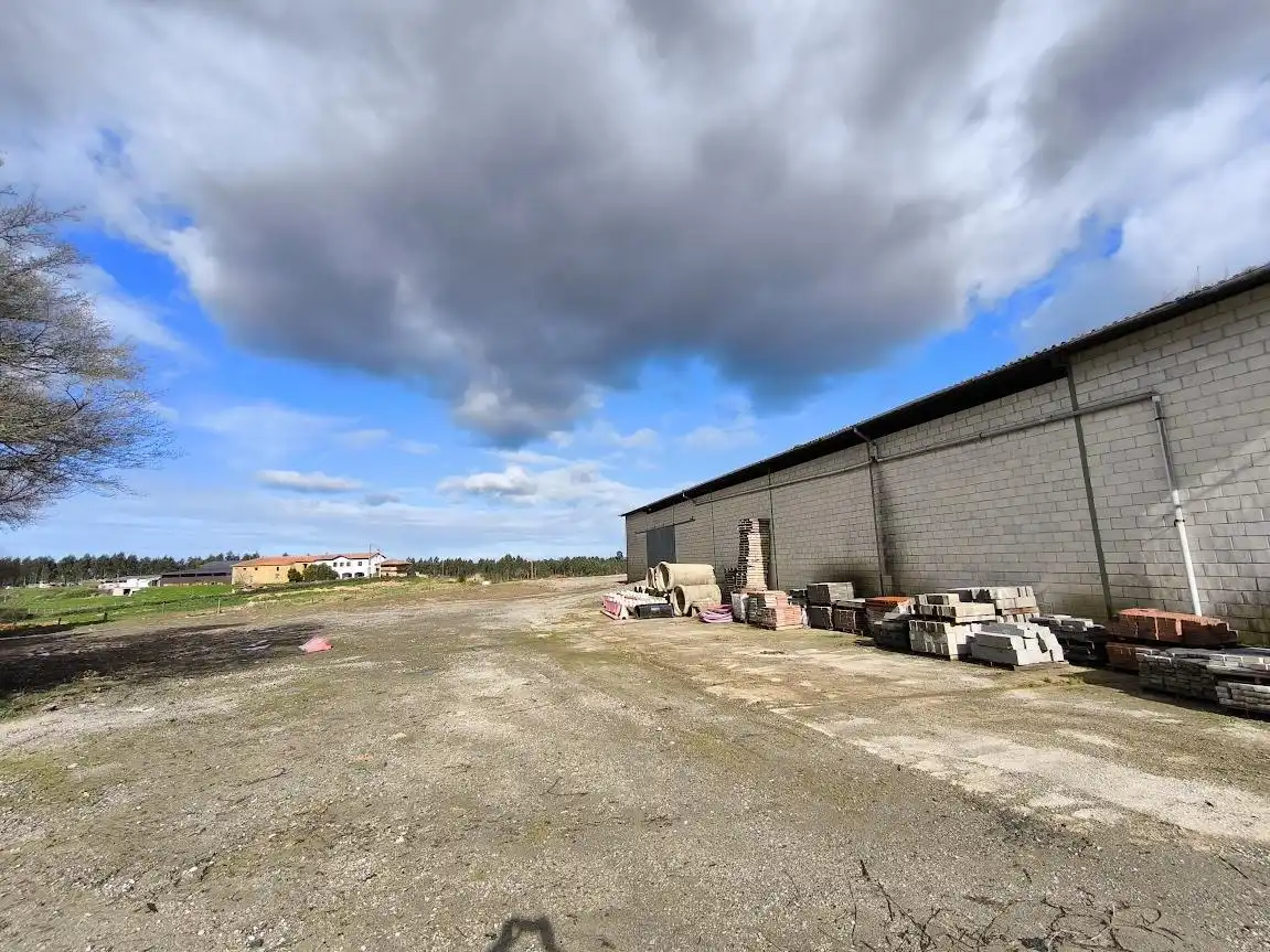 Nave industrial en venta en Villaviciosa