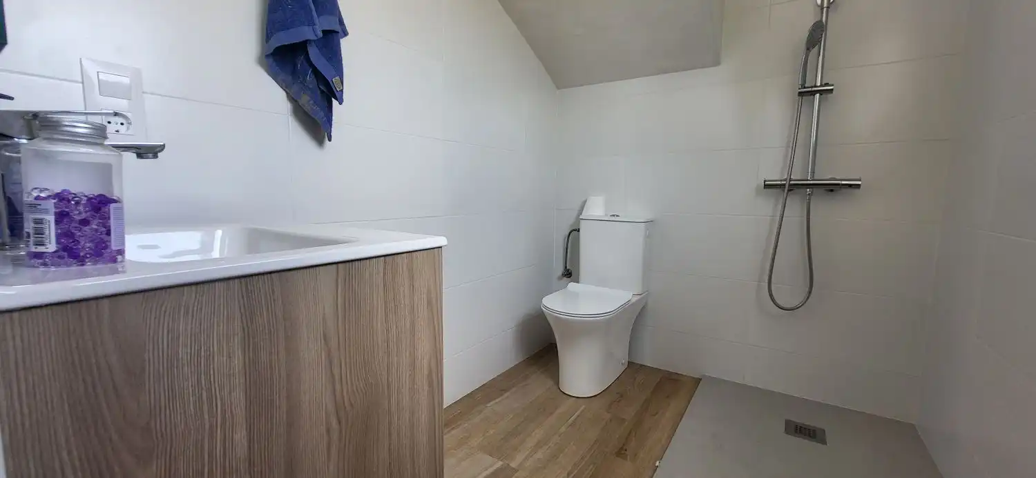 Bathroom of Houses for sale in Roquetes  with Private garden, Terrace and Storage room