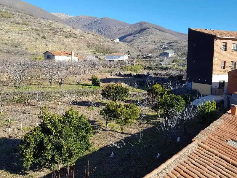 Exterior view of Flat for sale in Jerte  with Heating, Private garden and Furnished