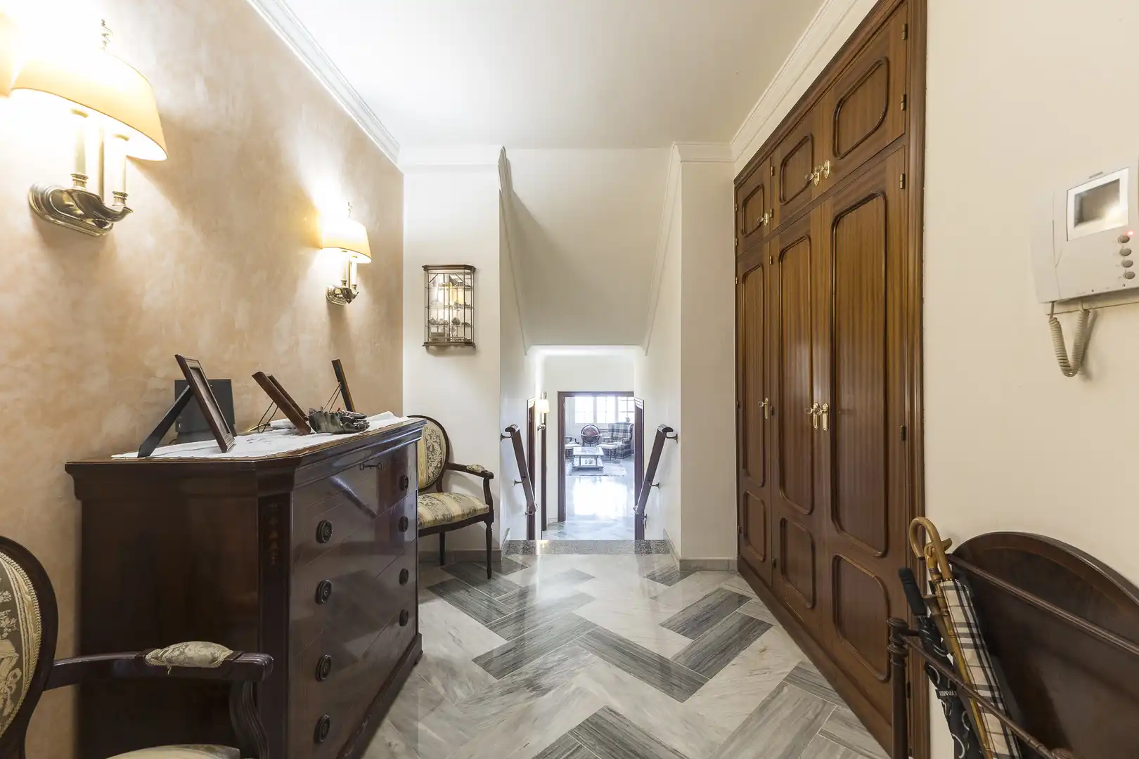 Piso en venta en Barcelona con Calefacción, Jardín privado y Terraza
