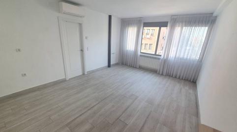 Foto 2 de Apartamento de alquiler en Centro, Madrid