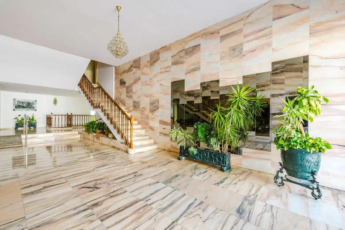 Piso en venta en Torremolinos con Aire acondicionado, Calefacción y Jardín privado